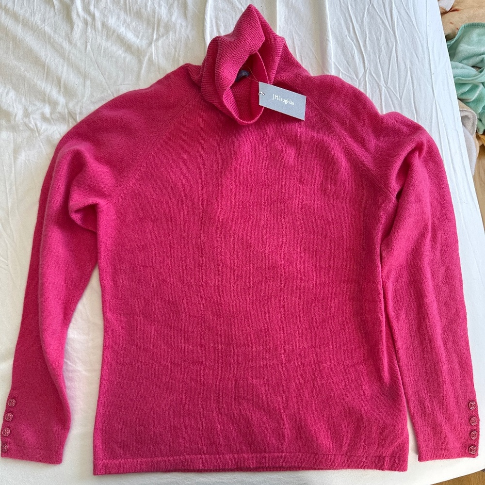 NWT cashmere turtleneck by J McLaughlin